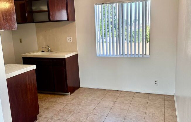 Studio, 1 bath, $1,495