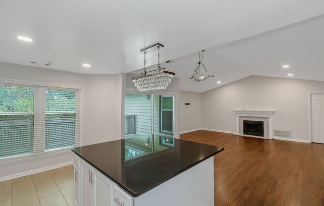 3 beds, 2 baths, $2,800