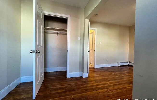 15 LINDEN ST