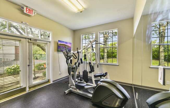 Fitness Center with Outside view at Patchen Oaks Apartments, Lexington, 40517