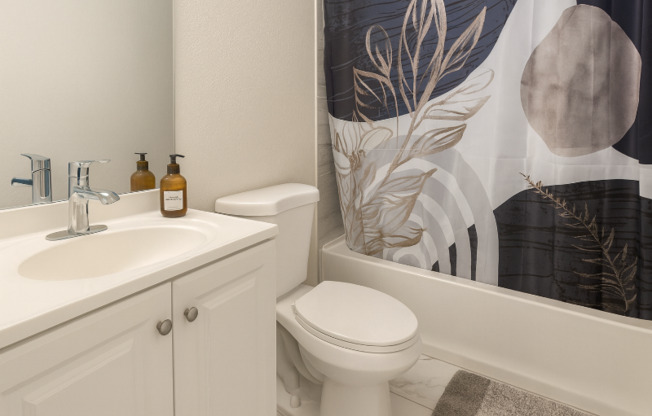 4792 E CINCINNATI AVE