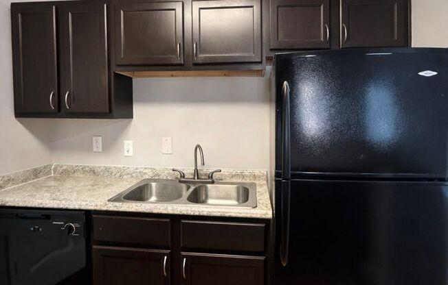 2 beds, 2 baths, 1,150 sqft, $1,599, Unit 0603