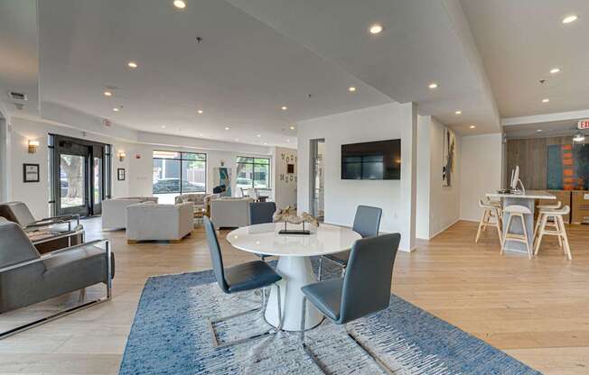 Community Clubhouse at Vue Fitzhugh, Dallas, TX