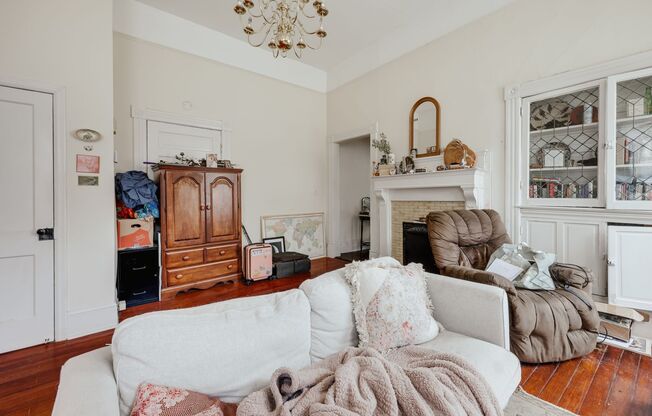 295 Oglethorpe Ave
