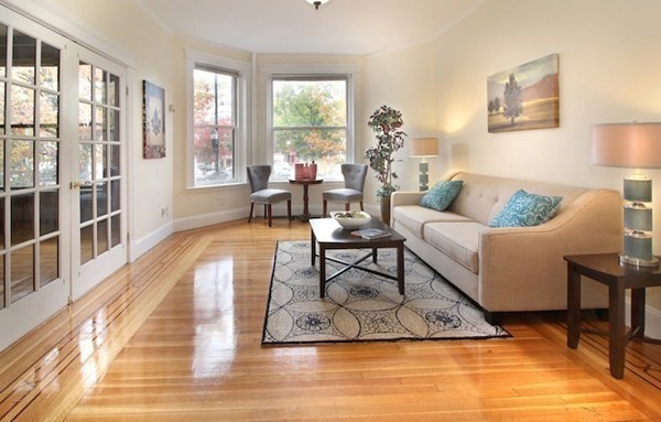 1033 Beacon St.