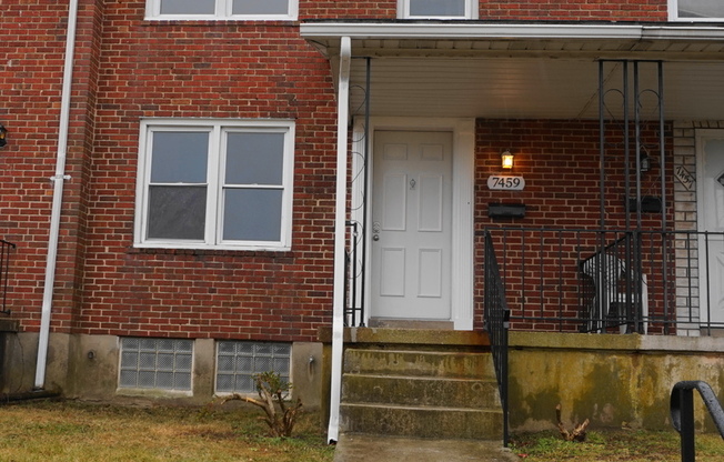Charming 3 Bedroom/1.5 Bathroom Townhome in Dundalk, MD!
