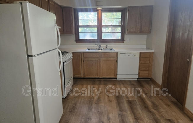 608 DEERPATH