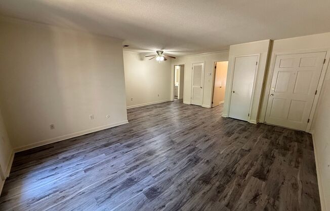 2 beds, 1 bath, 1,100 sqft, $1,325, Unit 408-2