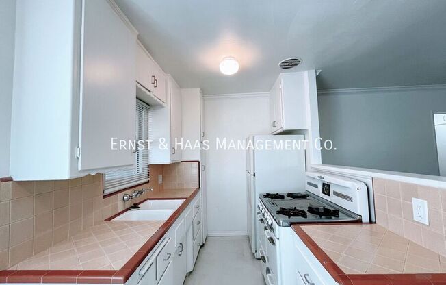1224 BENNETT AVE