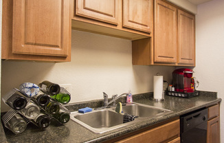 2 beds, 2 baths, $1,299