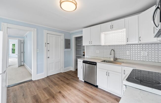 10-12 Pine St