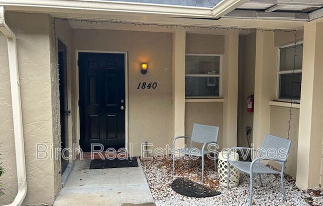 1840 E DR
