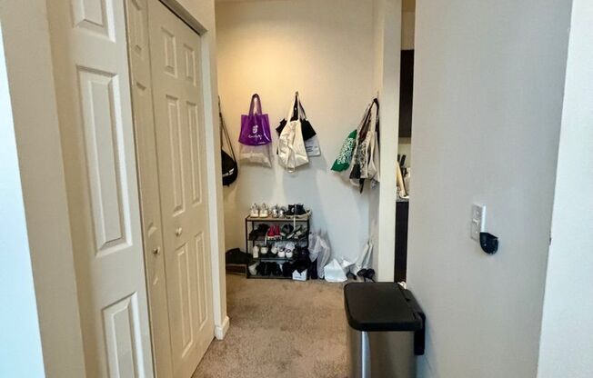 1 bed, 1 bath, 600 sqft, $1,649, Unit 223