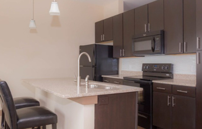 1 bed, 1 bath, 890 sqft, $1,399, Unit 881-405