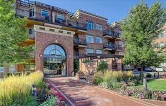 Luxury condo located in the heart of Cherry Creek! Secure Building and Garage Parking!