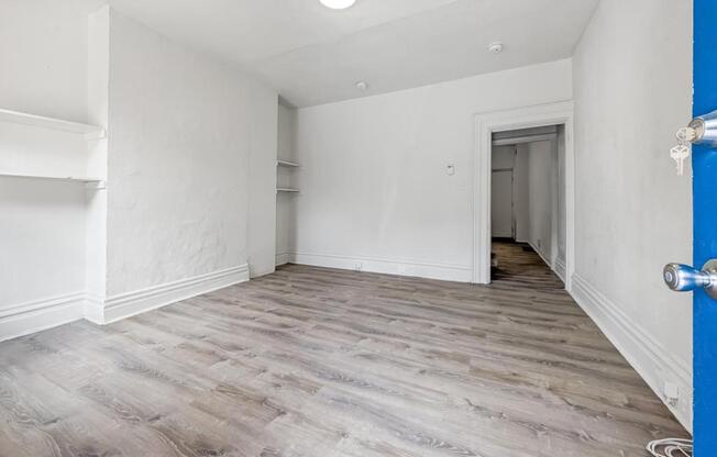 257 37 ST