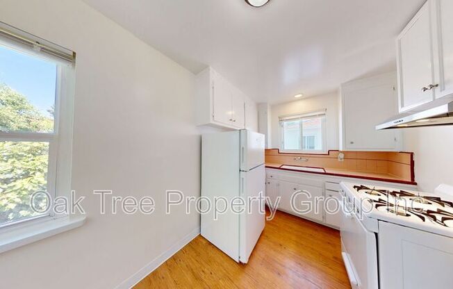 3507 BRIGHTON AVE
