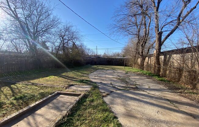 2 bed/1 bath