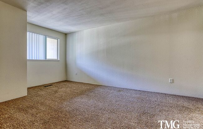 2 beds, 2 baths, 950 sqft, $1,250, Unit 233