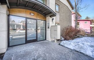 2 beds, 1 bath, $1,890, Unit Unit 208