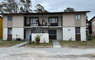 Myrtle Ave Apartments