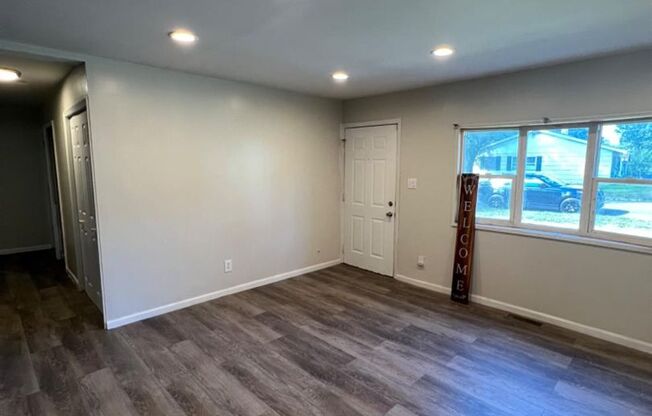 3 beds, 1 bath, $1,350