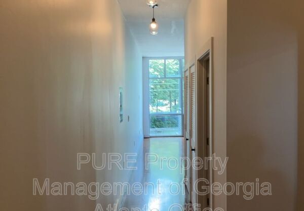 89 MANGUM ST SW
