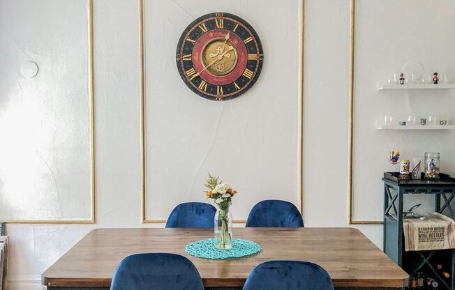 1 bed, 1 bath, 834 sqft, $1,950, Unit 436-1H