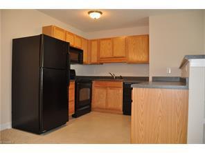 2 beds, 2 baths, $1,300