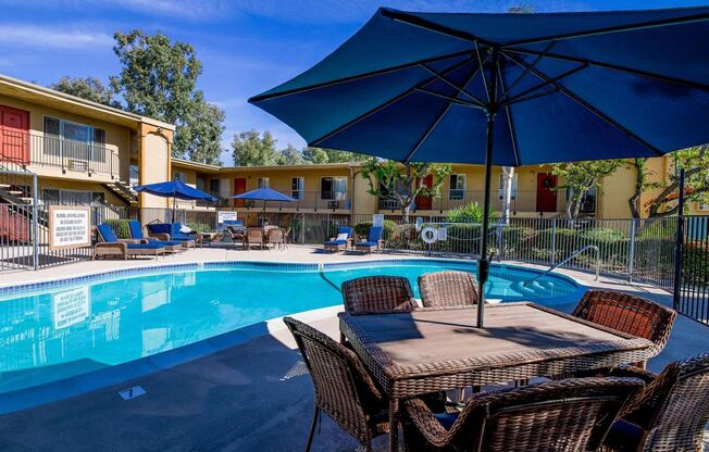 2 beds, 2 baths, 840 sqft, $2,595, Unit 08-18