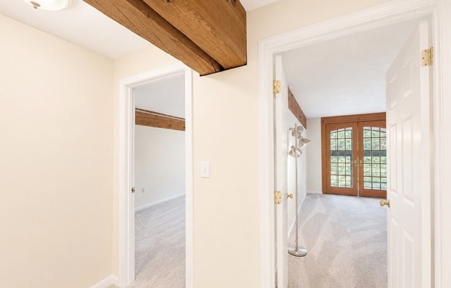 2 beds, 1.5 baths, 1,454 sqft, $2,300, Unit 204