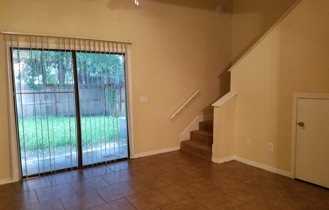 2 beds, 2 baths, $1,330