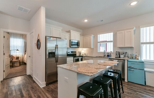 Come live the sweet life at Cherry Street Cottages!