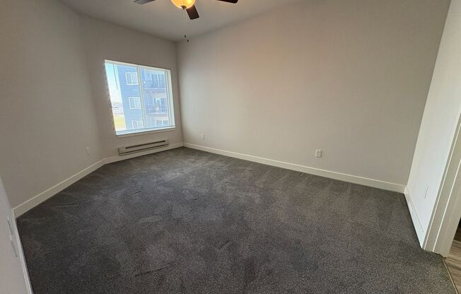 2 beds, 2 baths, 1,172 sqft, $2,195, Unit 4888-208