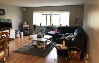 616 10th Ave SE