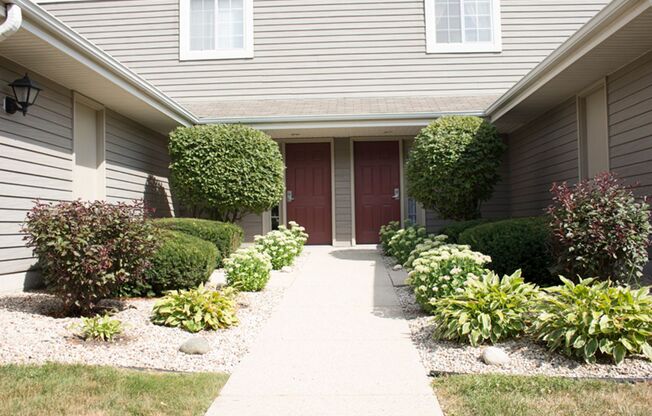 2 beds, 2 baths, $2,015, Unit 14250