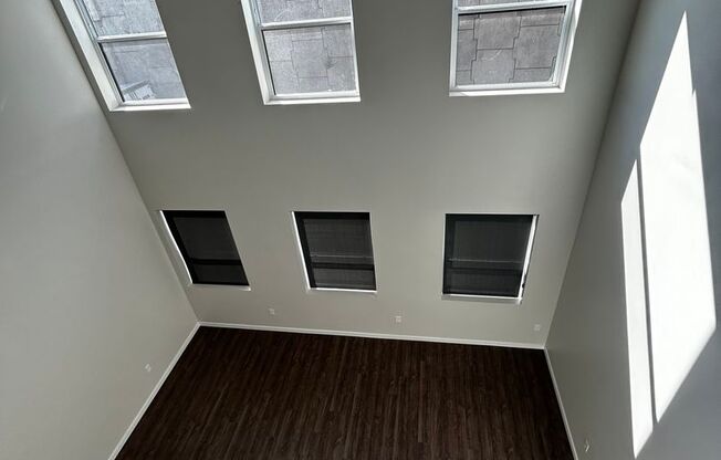 1 bed, 1.5 baths, 941 sqft, $1,765, Unit 224 - L1085 LOFT