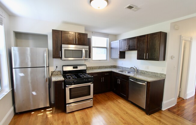 299 LEXINGTON ST