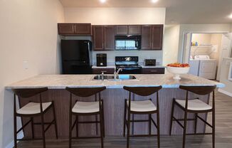 2 beds, 1 bath, 1,019 sqft, $1,325, Unit NI 875-34