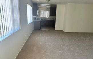 3 beds, 2 baths, $2,995, Unit 4