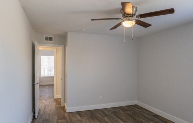 3 beds, 2 baths, 1,330 sqft, $1,499, Unit 160