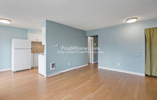 2 beds, 1 bath, $1,499, Unit 12345 SW Hall Blvd - Unit 31