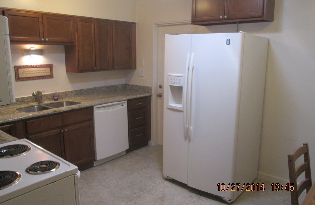 3 beds, 2 baths, $1,995