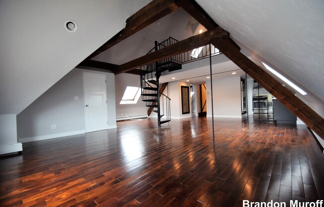 444 Western Ave PH5