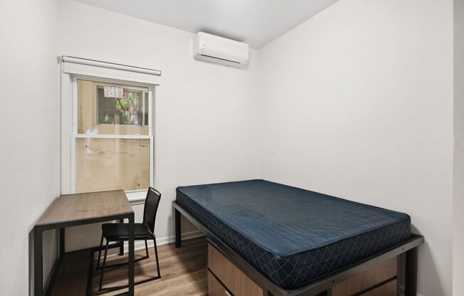 3 beds, 2 baths, 875 sqft, $1,450, Unit Unit 104