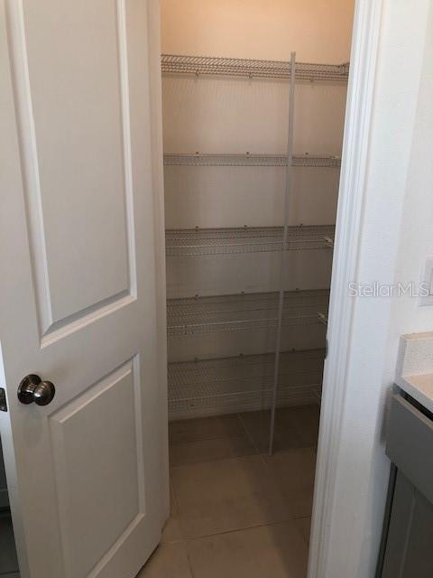 2313 ALEE LN