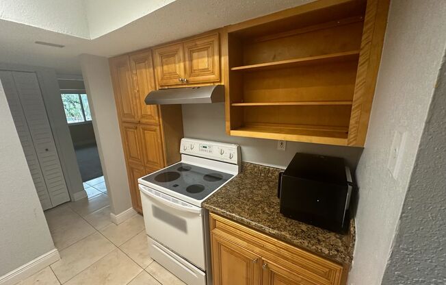 1 bed, 1 bath, $1,075