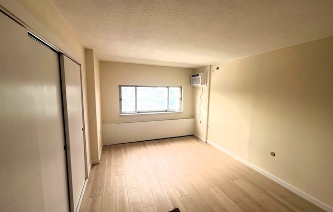 2 beds, 2 baths, 1,100 sqft, $3,880, Unit 606