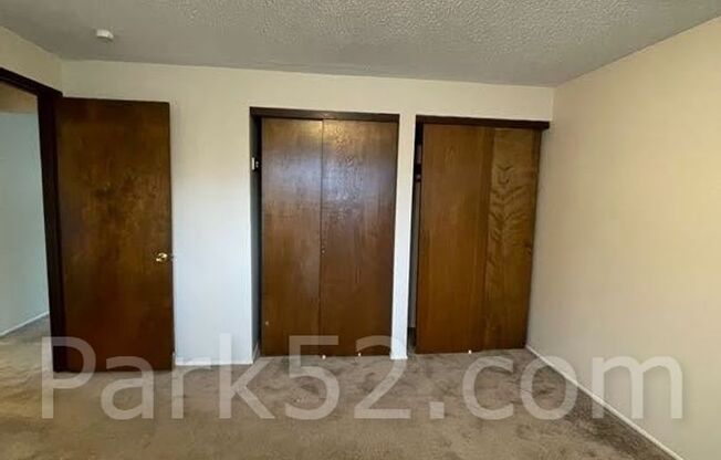 2 beds, 1 bath, $1,395, Unit 3111-07