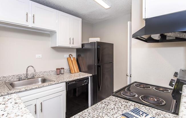 1 bed, 1 bath, 670 sqft, $1,069